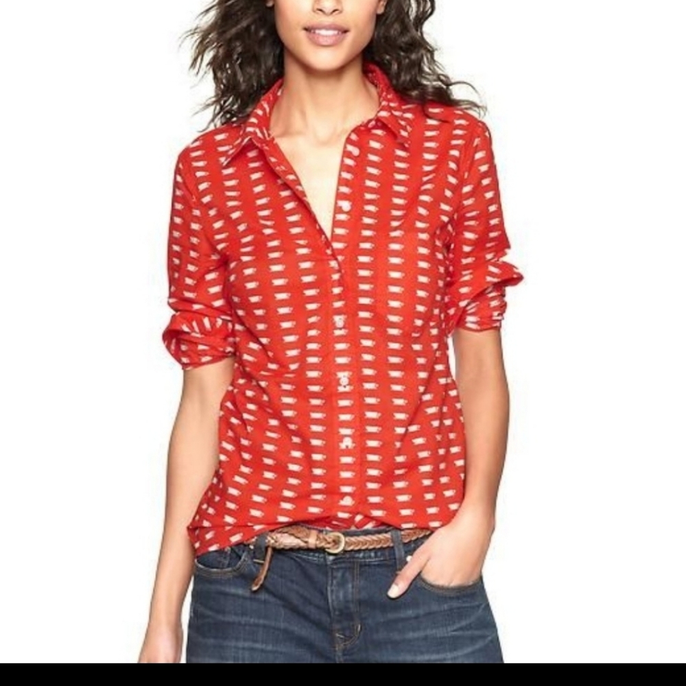 Gap Teacup Shirt